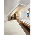 Allee 25 Hotel *