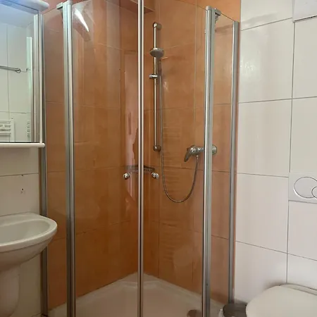 Allee 25 * Stuttgart