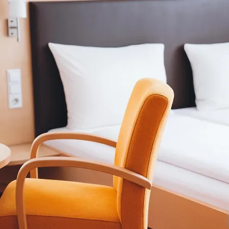 Hotell Allee 25