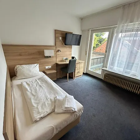 Hotel Allee 25 *
