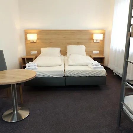 Allee 25 Hotel
