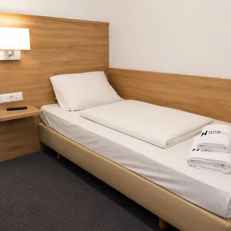 Allee 25 Hotel Stuttgart