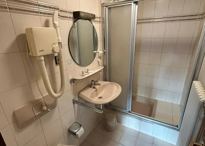 Allee 25 * Stuttgart